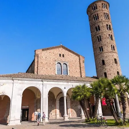 Luxury Private - Center