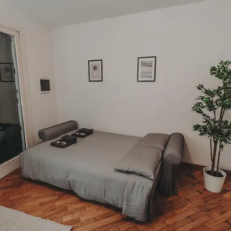 Luxury Private - Center *